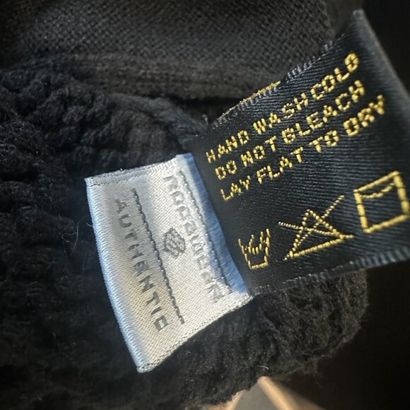 NWT Rocawear Chunky Cable Knit Zip Sweater – Size S – Black/White - Picture 9 of 11